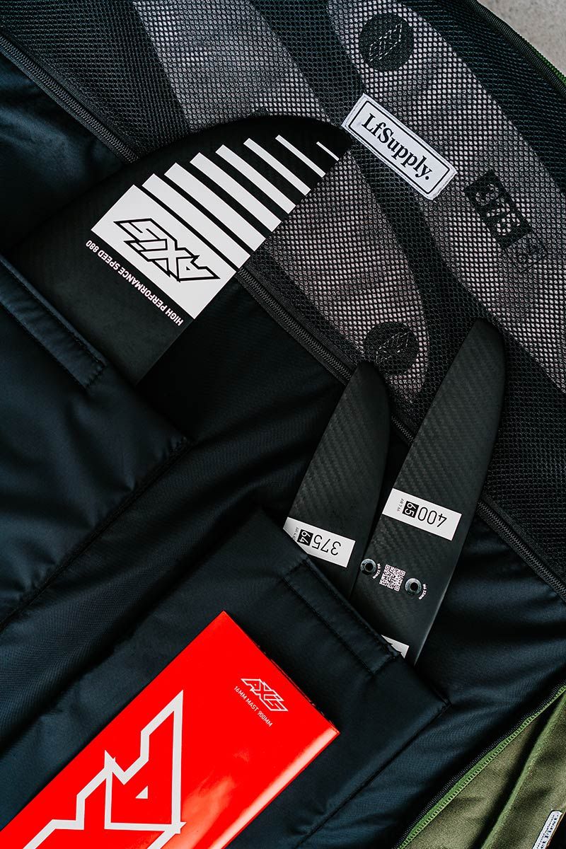 LF Supply Ultimate Foilboard Travel Bag 5'4 (Wheely)