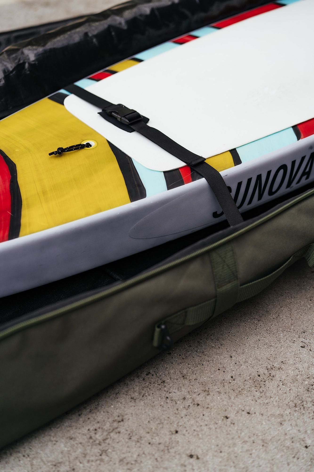 LF Supply Ultimate DW Travel Bag Wheelie