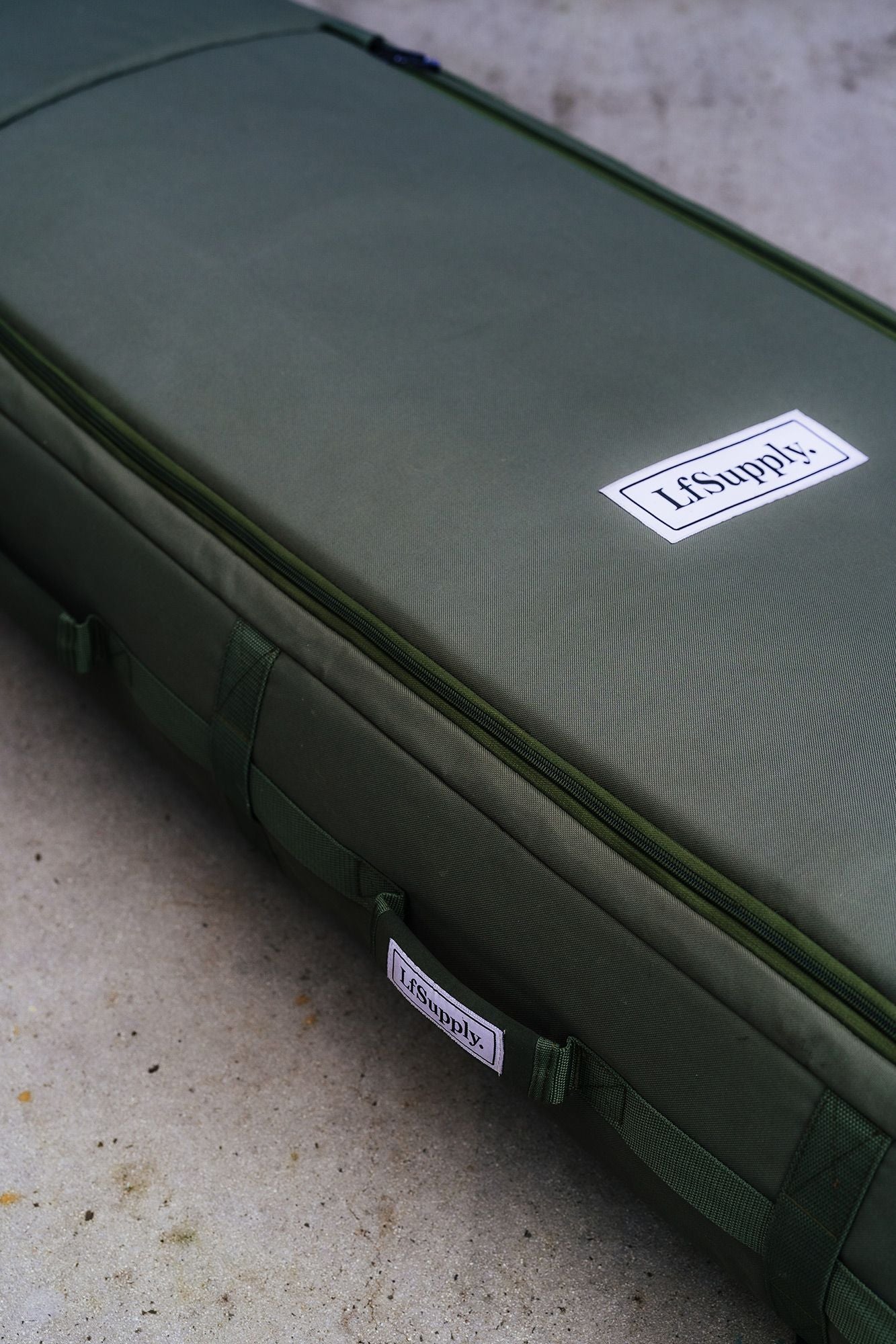 LF Supply Ultimate DW Travel Bag Wheelie