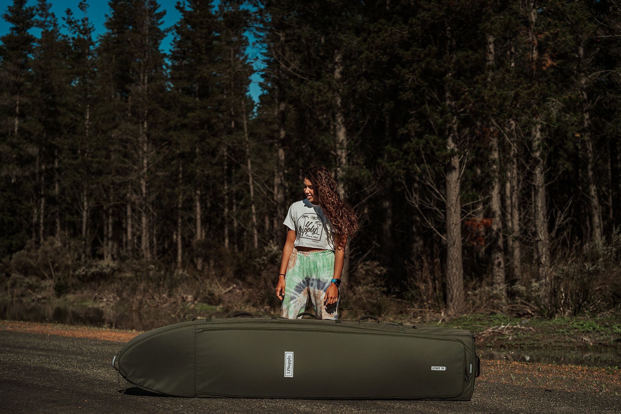 LF Supply Ultimate DW Travel Bag Wheelie