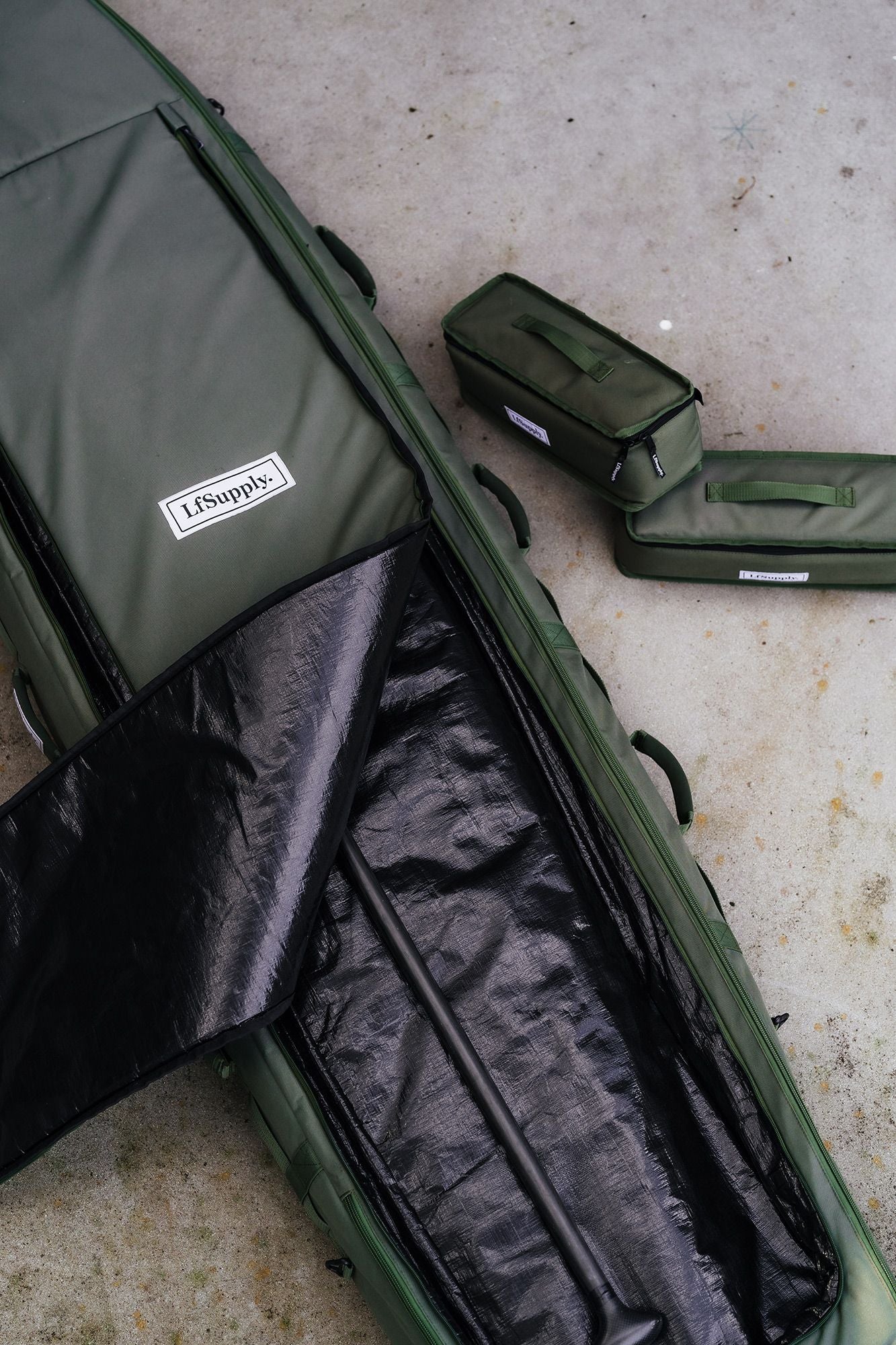 LF Supply Ultimate DW Travel Bag Wheelie